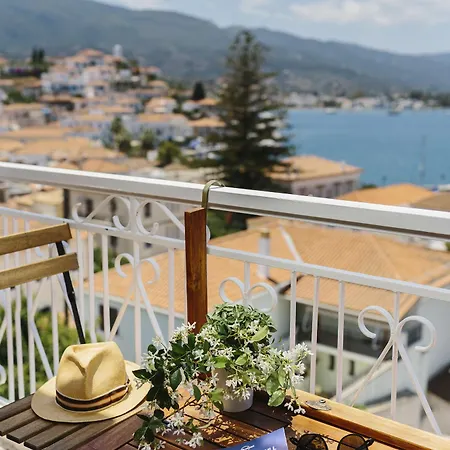 Dimitra Boutique Poros Town